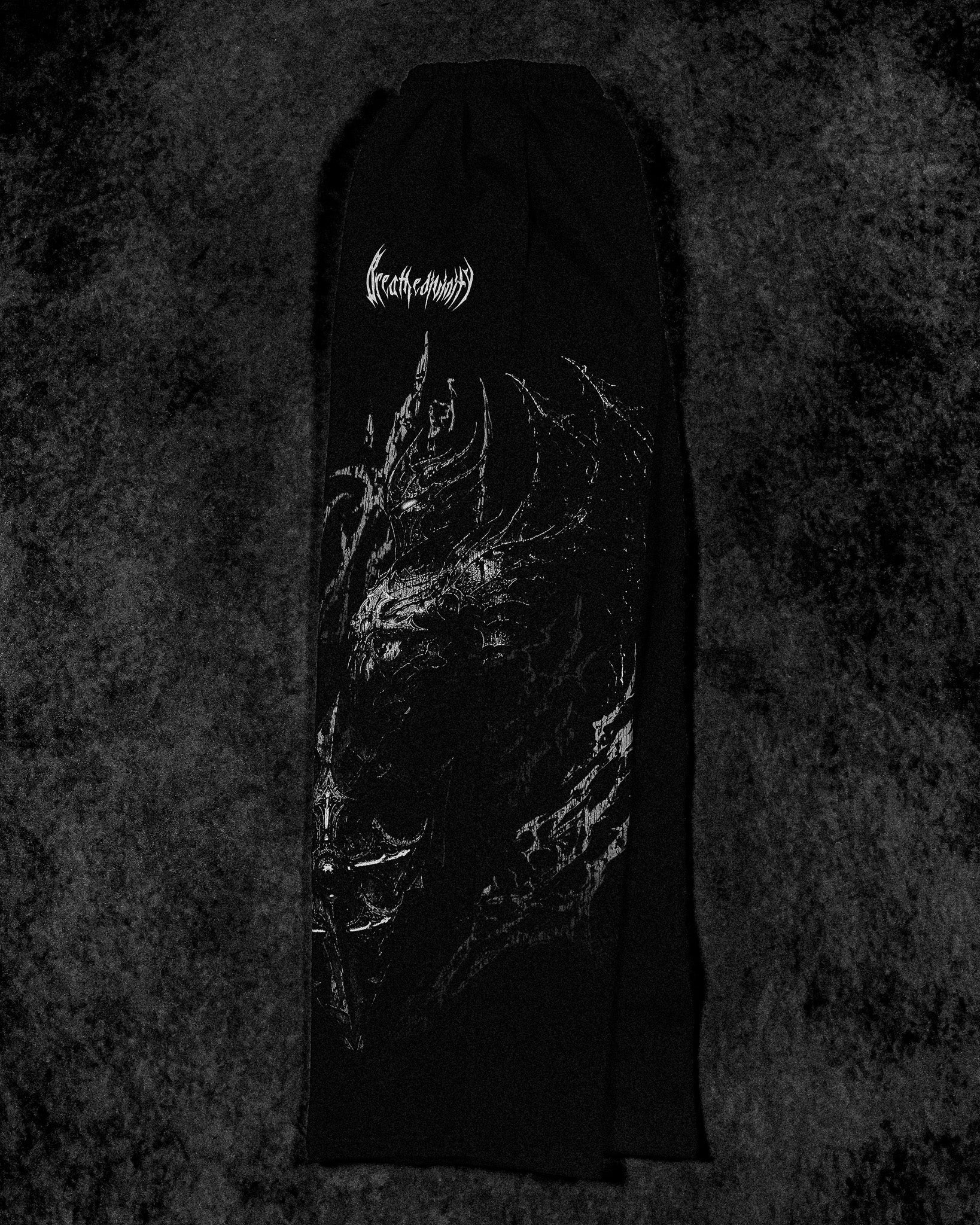 Fallen Knight Uncuffed Banana shape sweatpants [VOID BLACK]