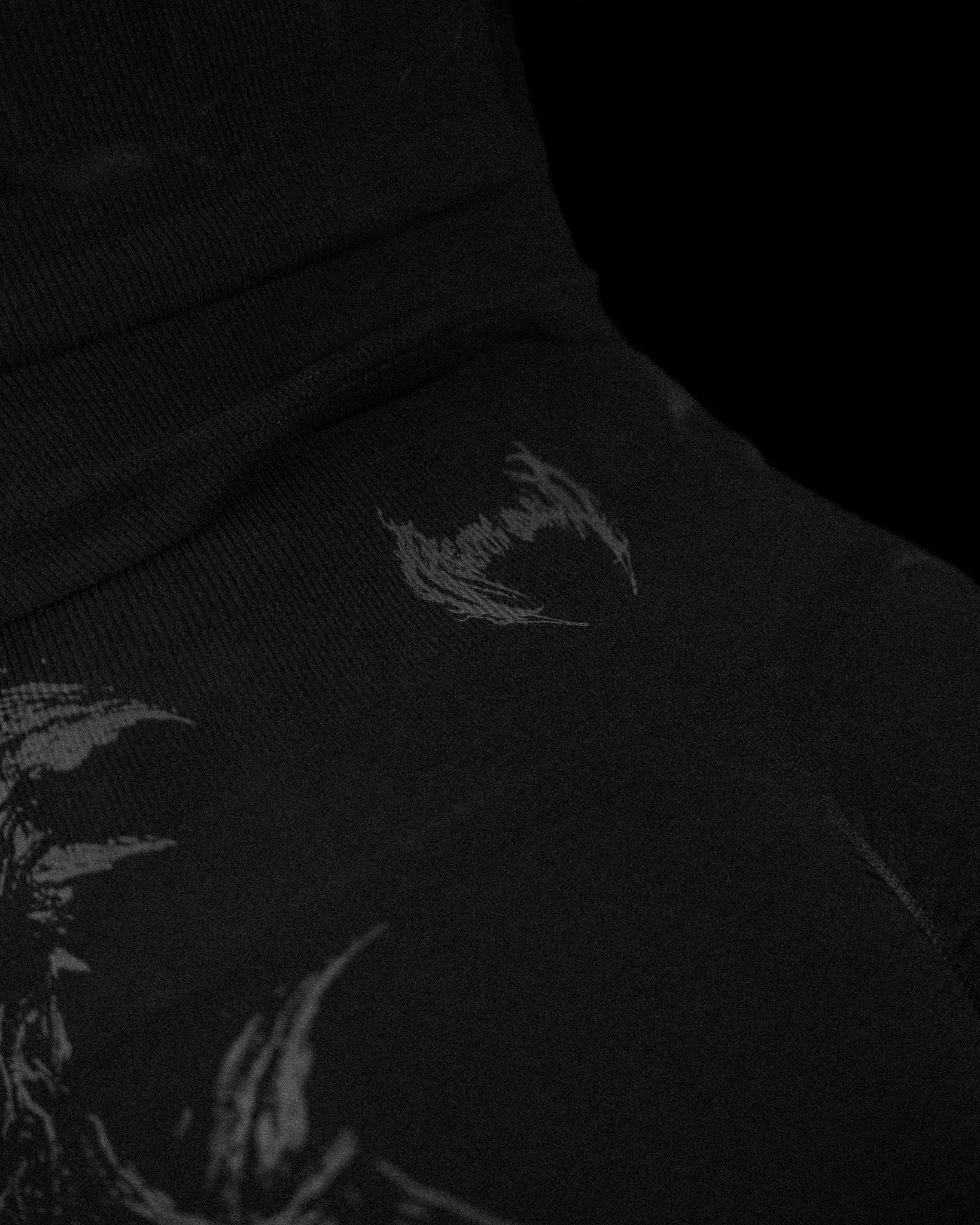 Women's Nightveil Void Tech™ Seamless Shorts [DARKNESS]