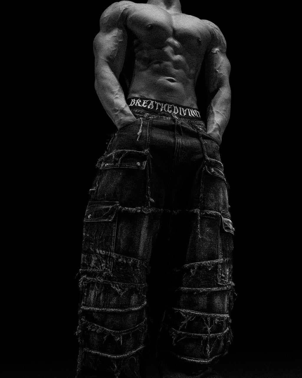 Oversized Distressed Denim Cargo jeans [ALLOY WASH]