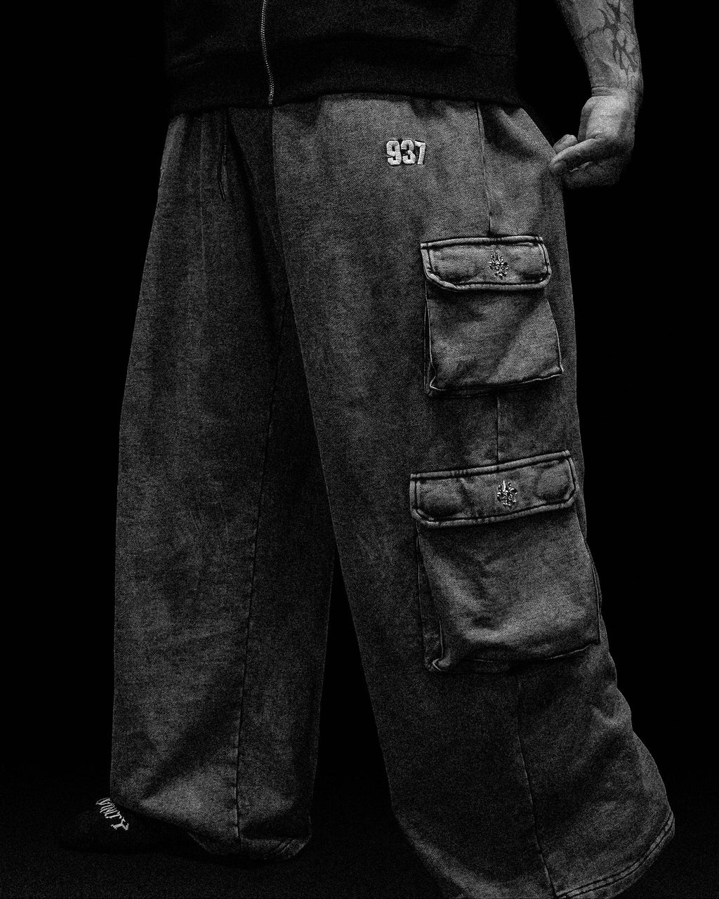 937 Uncuffed Luxury Cargos [VINTAGE]