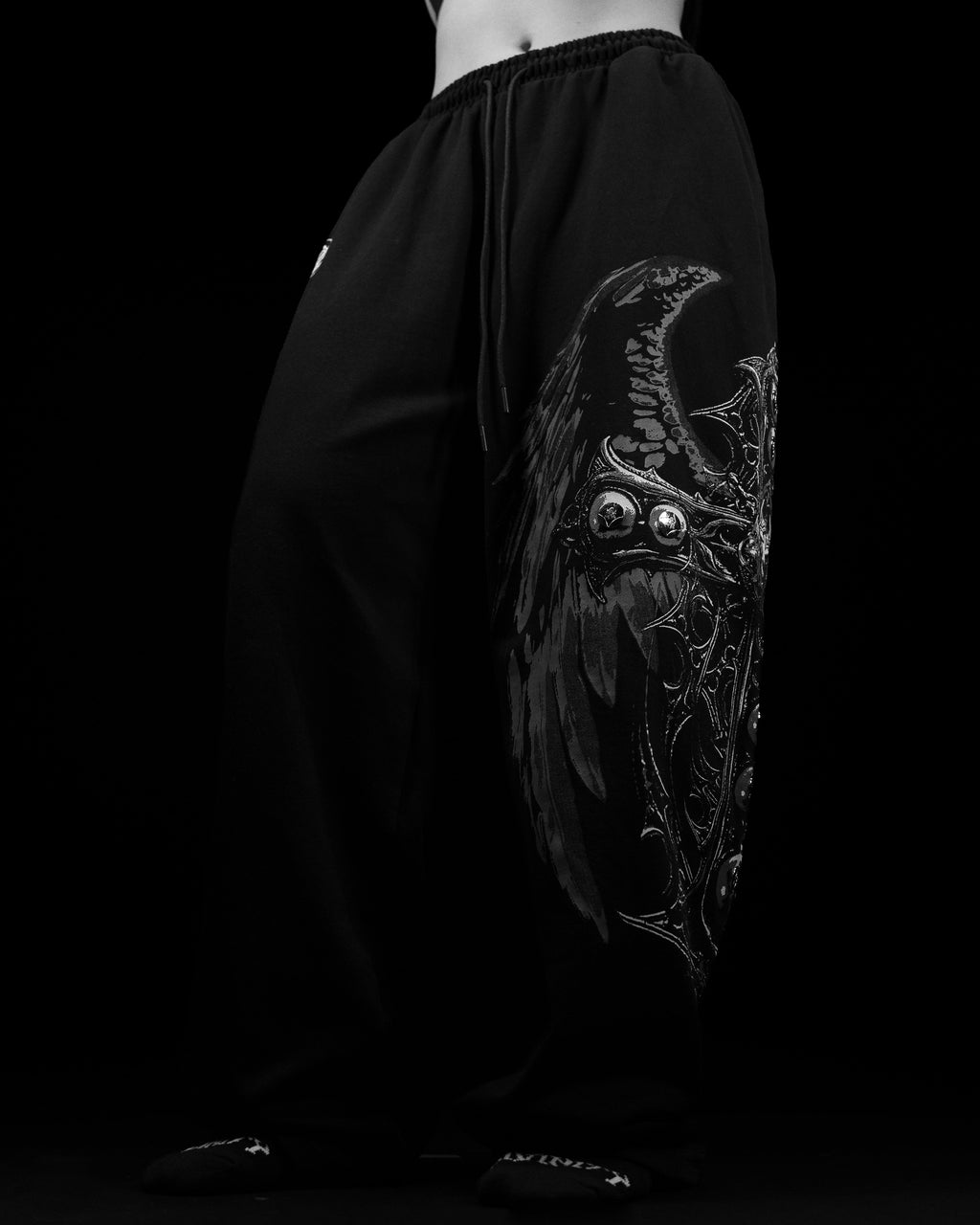 Women's Seraphim banana shaped Uncuffed Sweatpants [VOID BLACK]