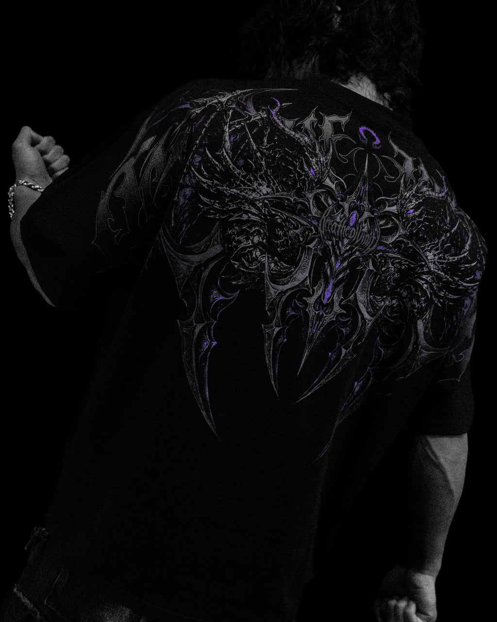 Shadow Monarch Oversized T-shirt [DUSK]