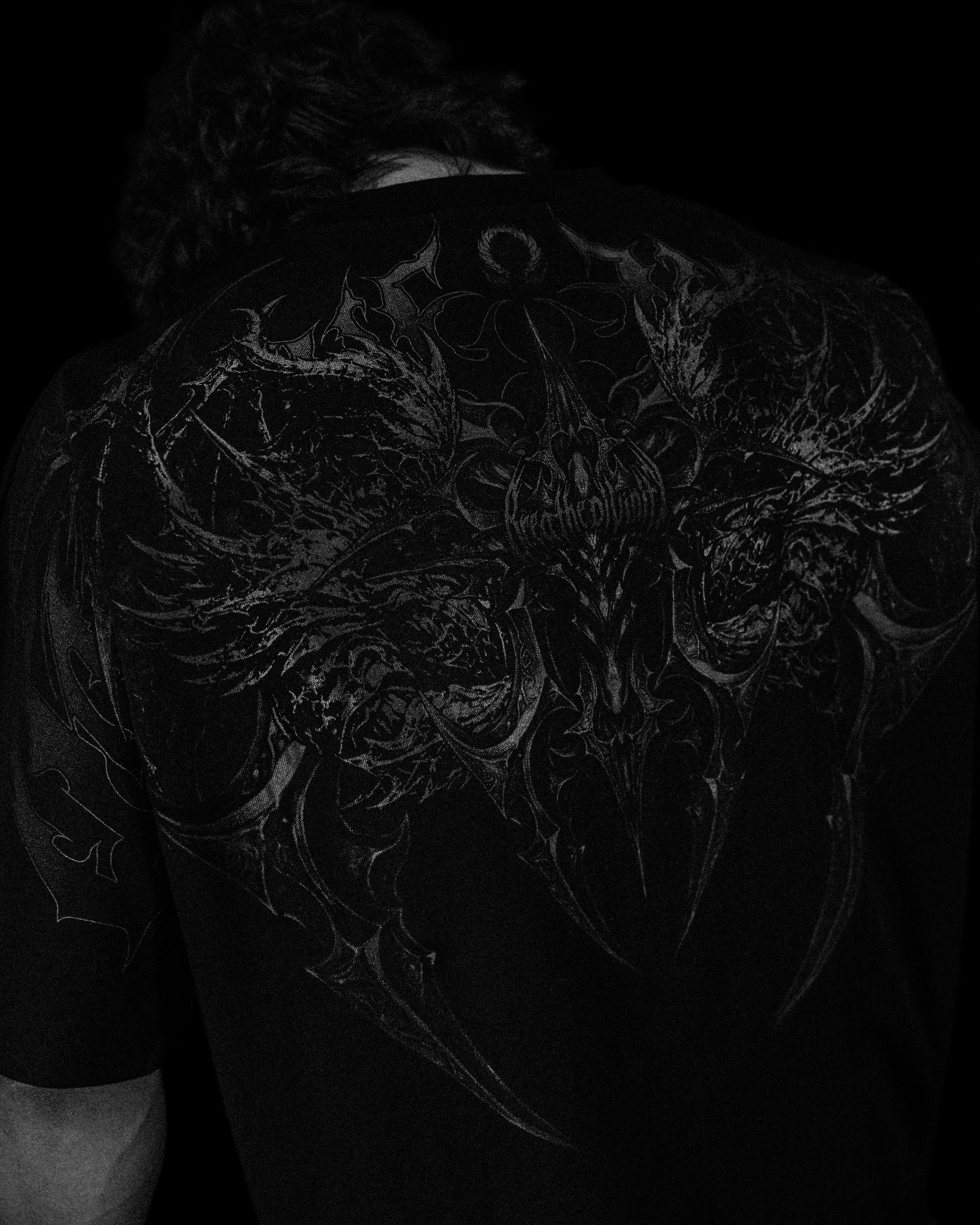 Shadow Monarch Oversized T-shirt [DARKNESS]