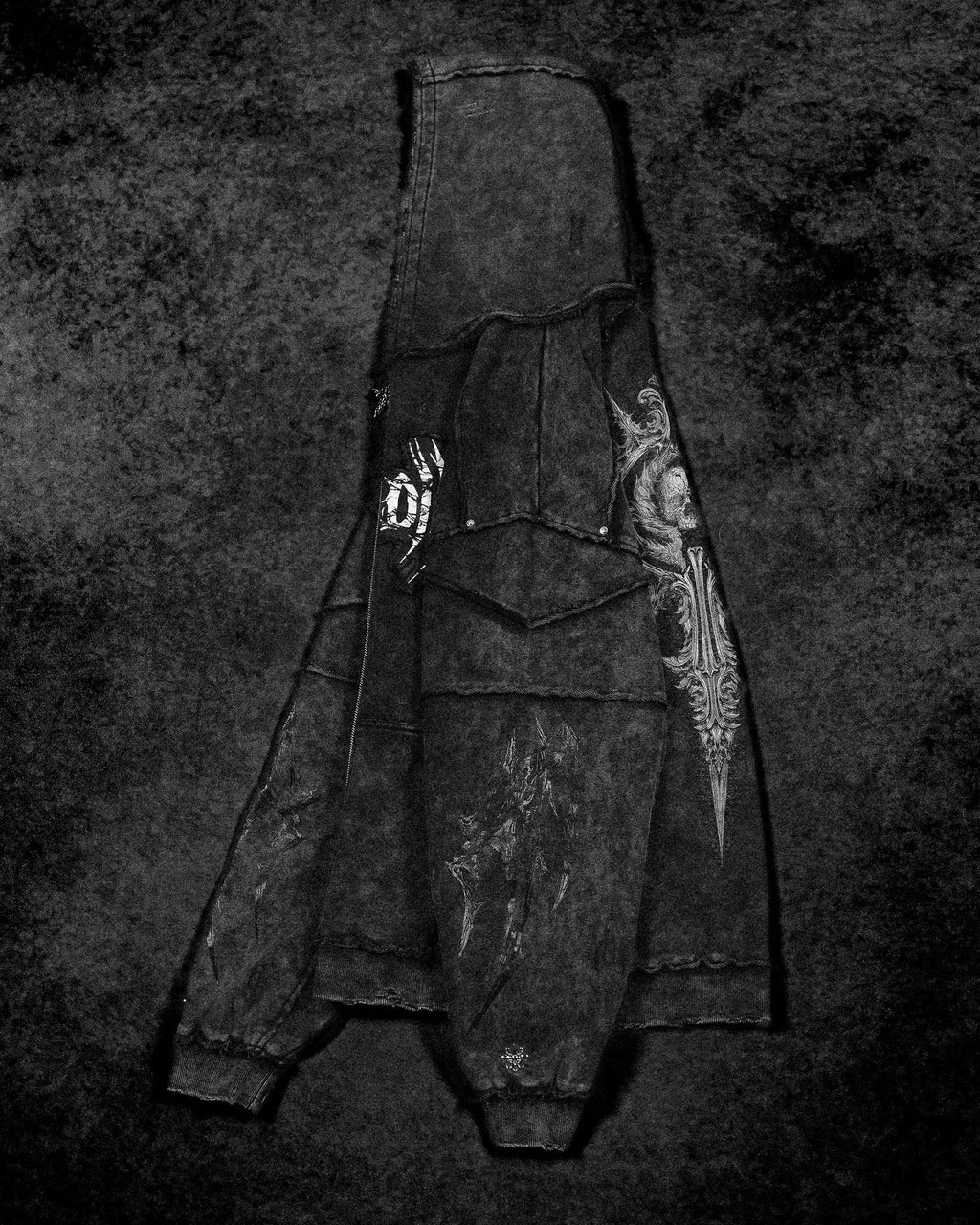 Ruined Oversized Zip-up Hoodie [GHOST]