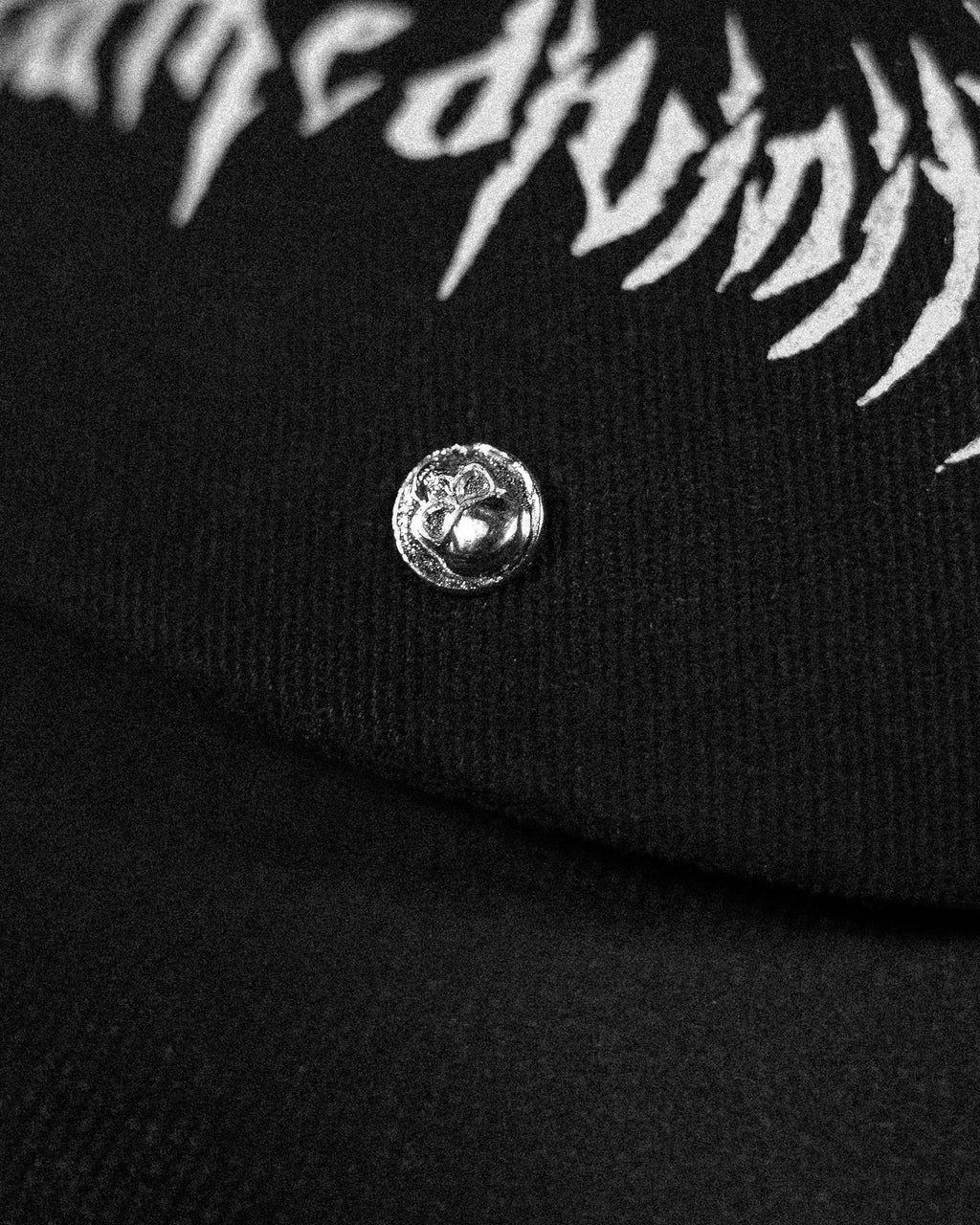 Metallic Logo Cap [VOID BLACK]